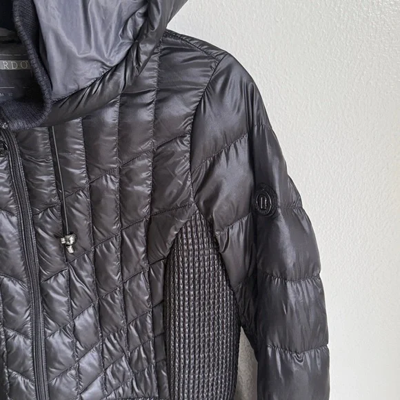 Bernardo Black Quilted Puffer Jacket Thigh Length Cover Butt, Size Medium - Picture 5 of 10